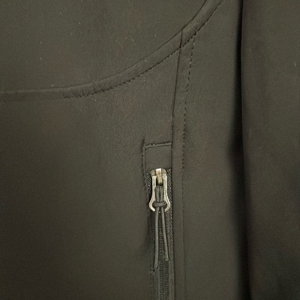 Izod Black Performance Jacket with Stand-Up Collar and Slim Fit - Picture 7 of 7